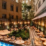Sax Paris, Lxr & Hotel