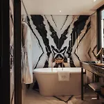 Sax Paris, Lxr & Hotel Paris