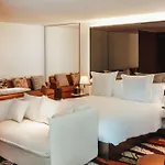 Sax Paris, Lxr & 5* Paris