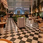 Hotel Sax Paris, Lxr & Paris