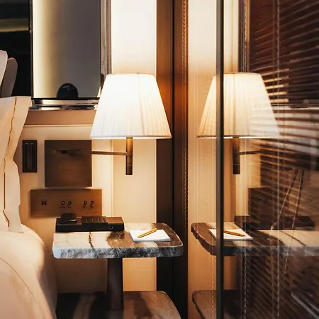 Hotel Sax Paris, Lxr & 5*