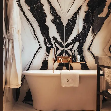 Sax Paris, Lxr & 5* Párizs