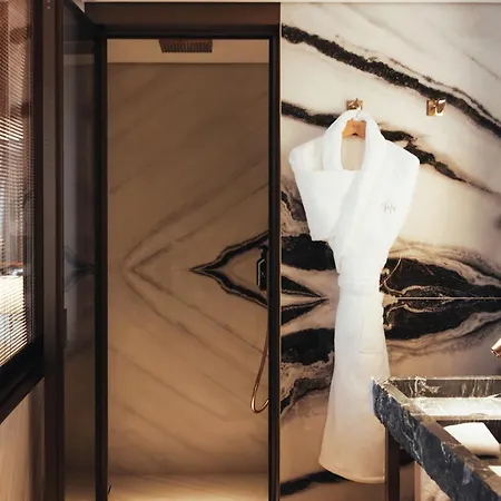 Hotel Sax Paris, Lxr &