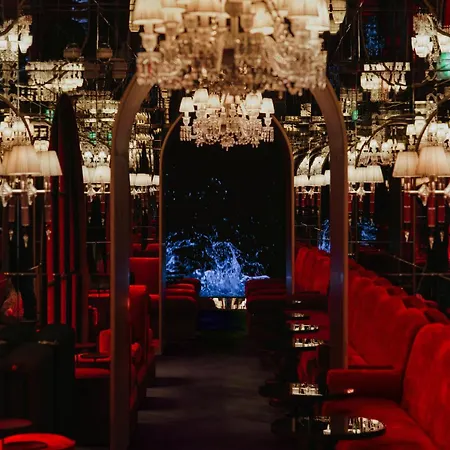 Szálloda Sax Paris, Lxr &