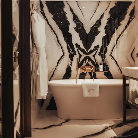 Hotel Sax Paris, Lxr & 5*