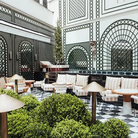 Hotel Sax Paris, Lxr &