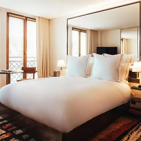 Sax Paris, Lxr & Hotel 5*