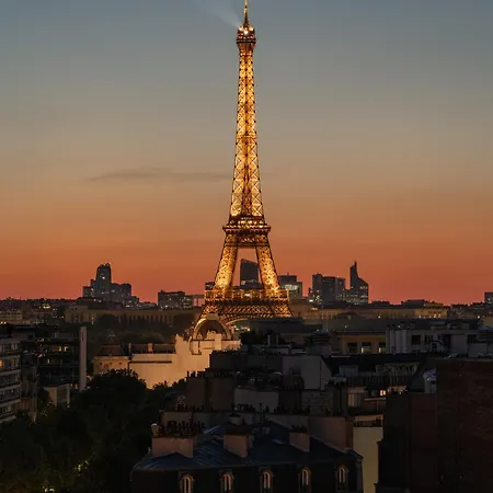 Hotel Sax Paris, Lxr & Parigi