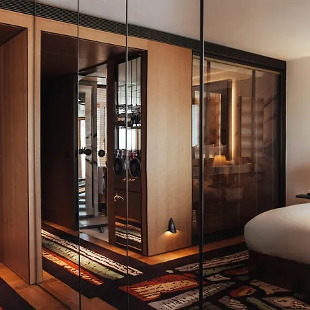 Sax Paris, Lxr & Hotel 5*