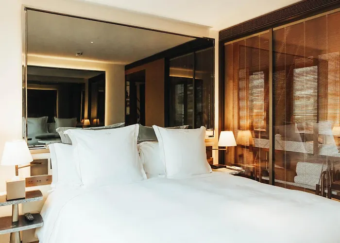 Hotel Sax Paris, Lxr & 5*