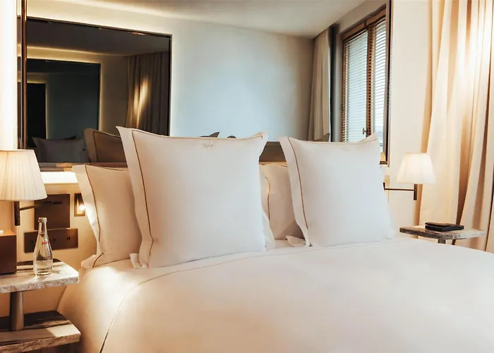 Sax Paris, Lxr & 5* París