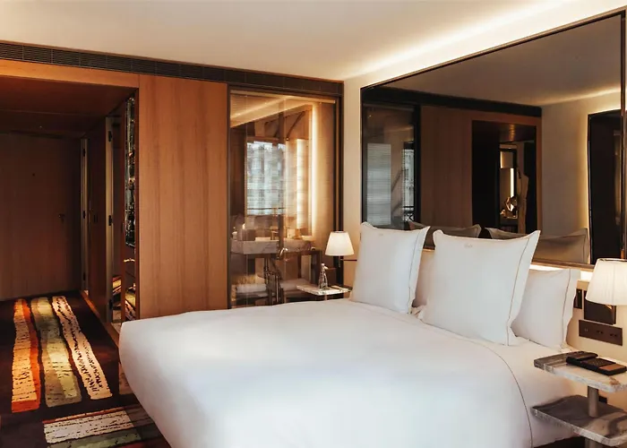 Hotel Sax Paris, Lxr &