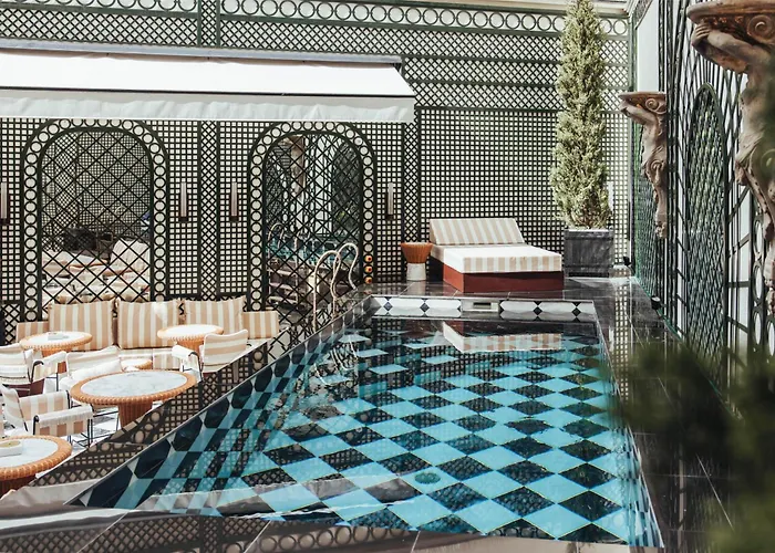 Sax Paris, Lxr & 5* París