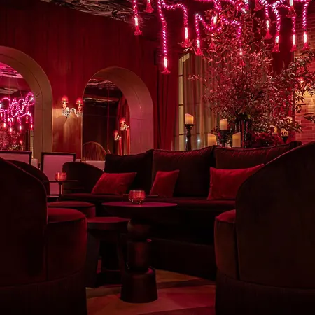 Sax Paris, Lxr & 5* Paris